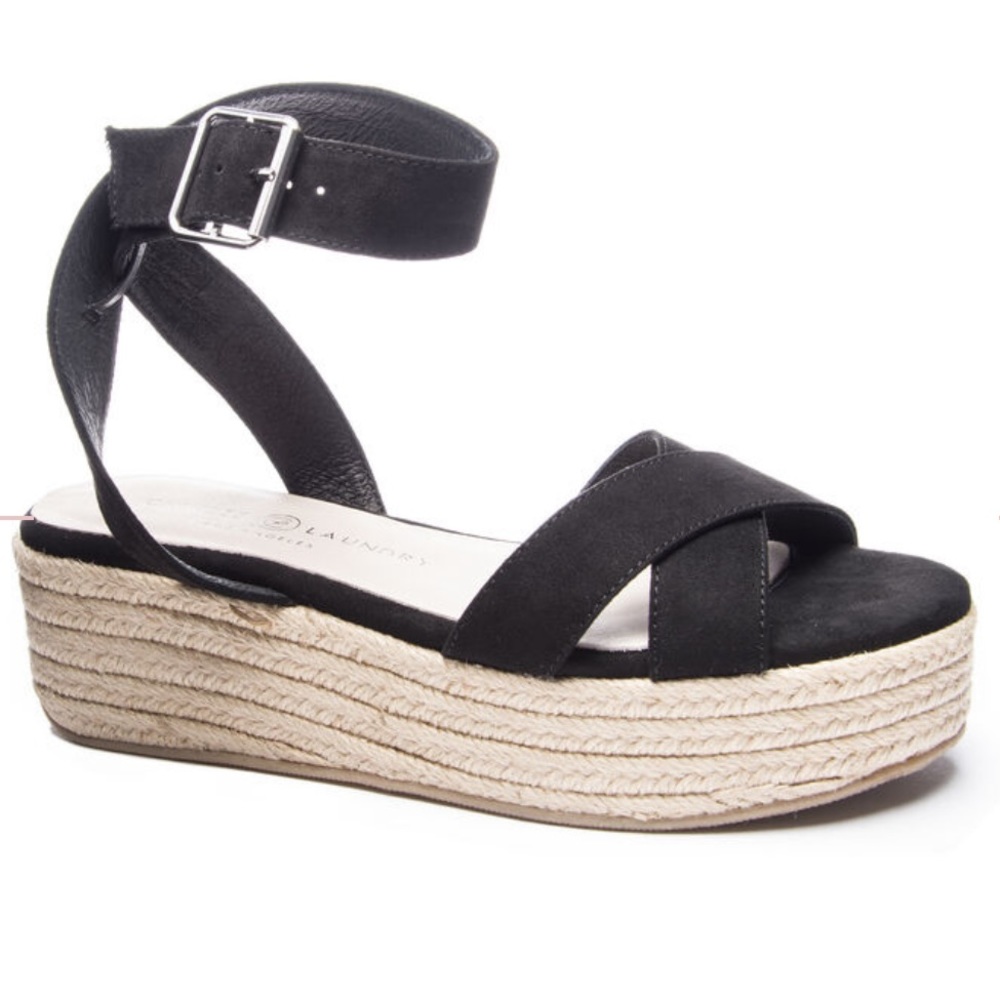 Black platform summer wedges
